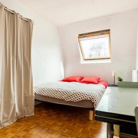 Chambre 2 Pers, Repas Et Taxi Cdg Extra Aulnay-sous-Bois Exterior photo